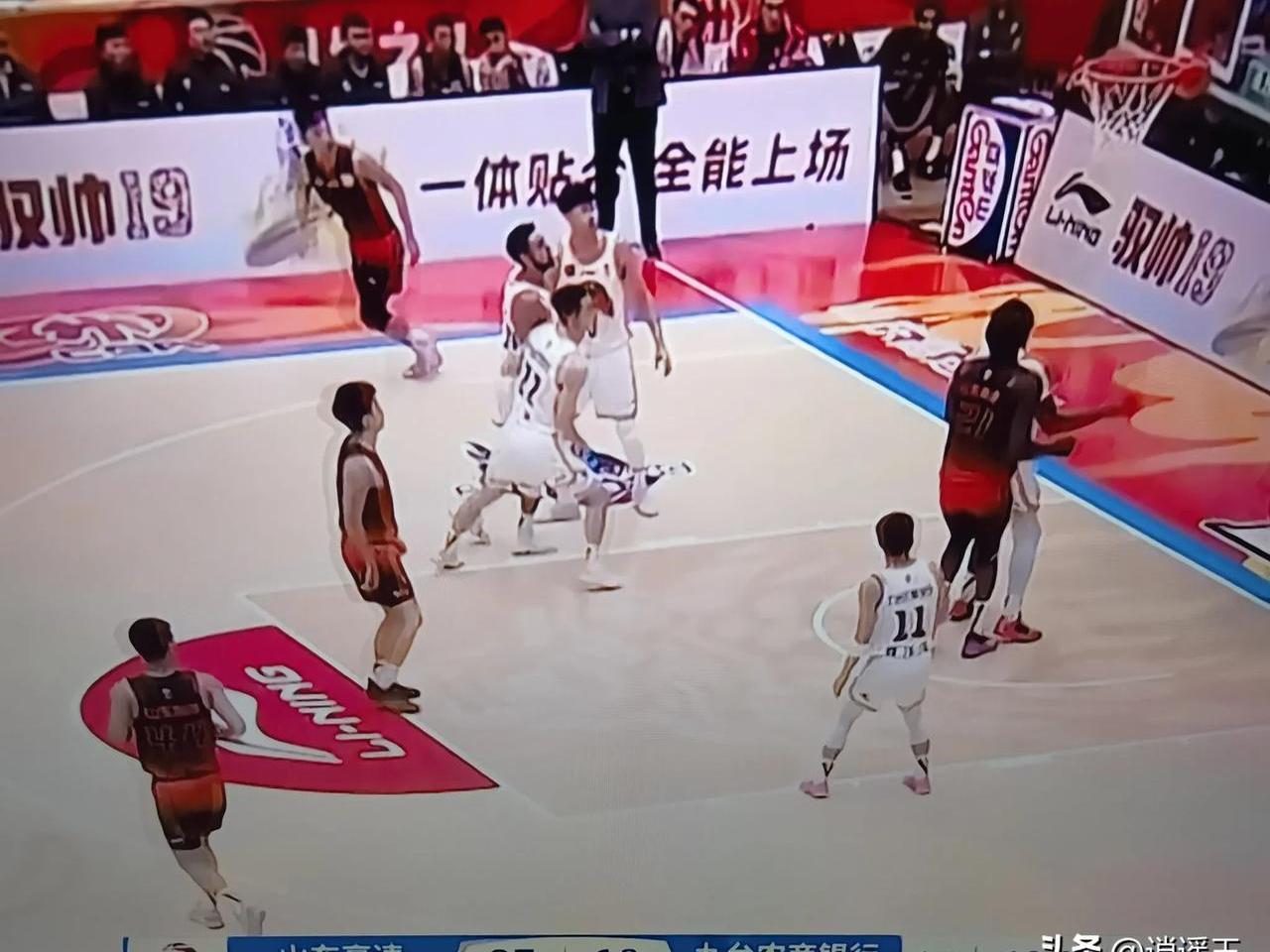 吉林男篮主场主动进攻,击败对手