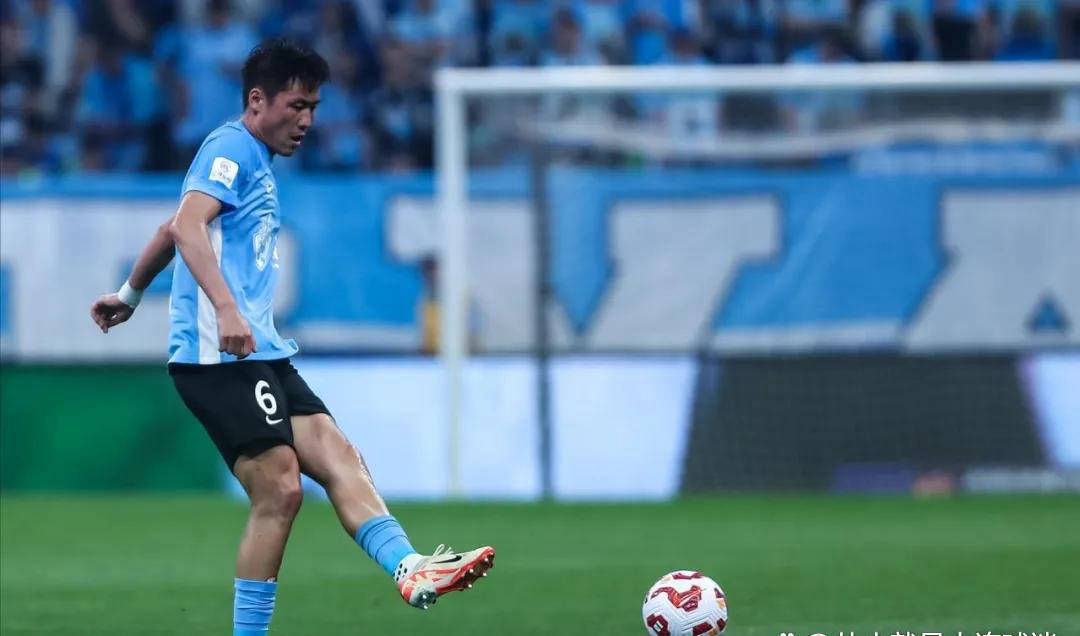 球员个人表现出色，带领球队走向胜利