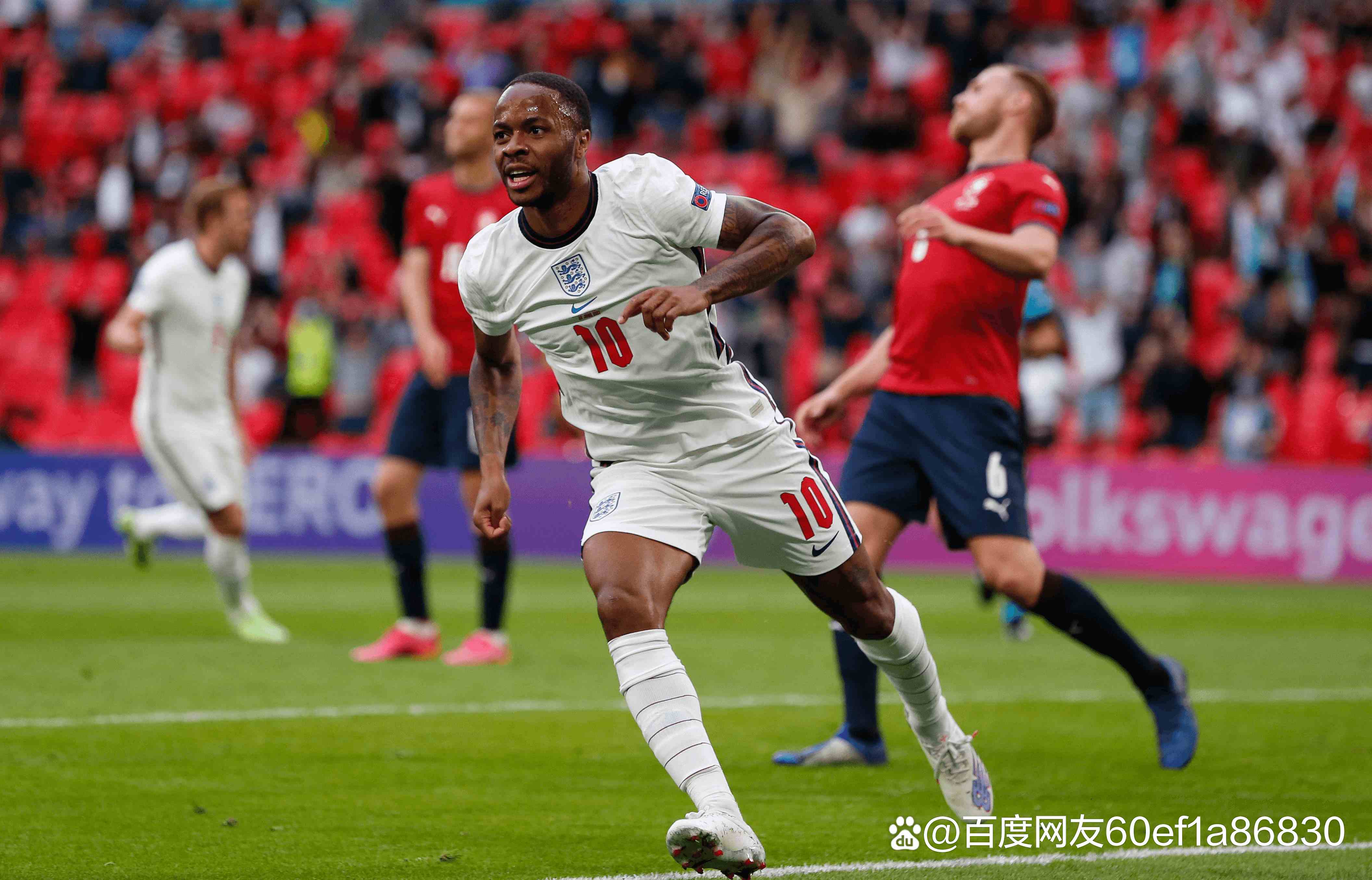 老鹰爆发新星,狂砍50分刷新纪录,掀起高潮球队迎来希望! 老鹰爆发新星,狂砍50分刷新纪录,掀起高潮球队迎来希望!