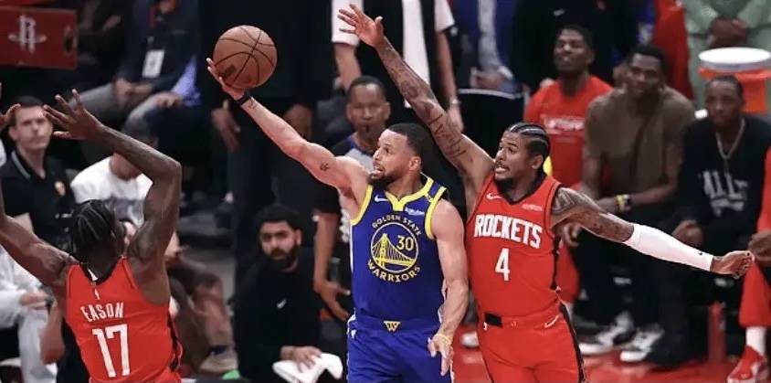 格林三巨头联手，官方宣布新规得分突破，公牛冲击季后赛！