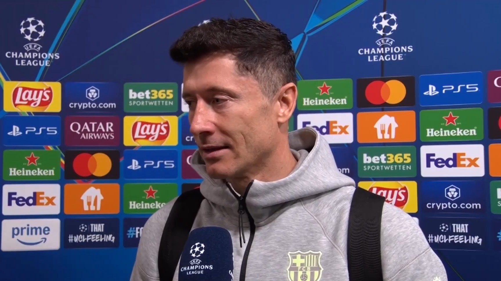 关于莱万多夫斯基连续十场比赛得分超过爆冷，瑞士队挑战极限！的信息